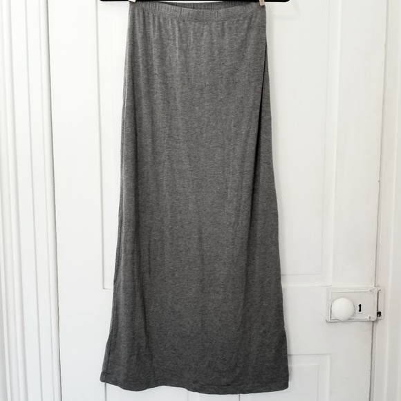 Brandy Melville Heather Gray Jersey Maxi Skirt - Picture 2 of 5